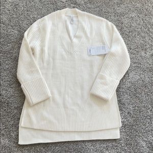 Athleta Shasta V Neck Sweater XXS